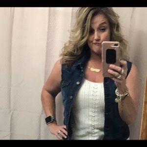 Meet your Posher, Christy